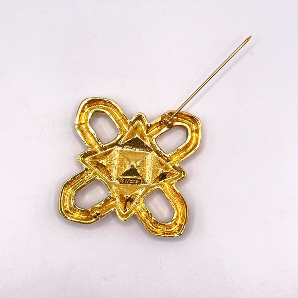 Monet Signed Vintage Byzantine Maltese Cross Black Enamel Rhinestone Brooch Pin - Picture 6 of 6